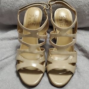 Naturalizer sandals